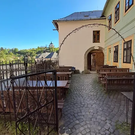 Akademik Apartmán *