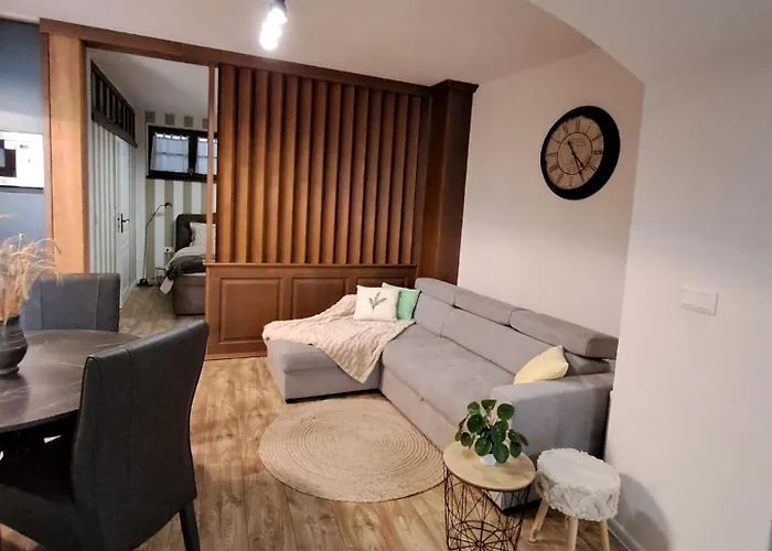 Akademik Apartman *